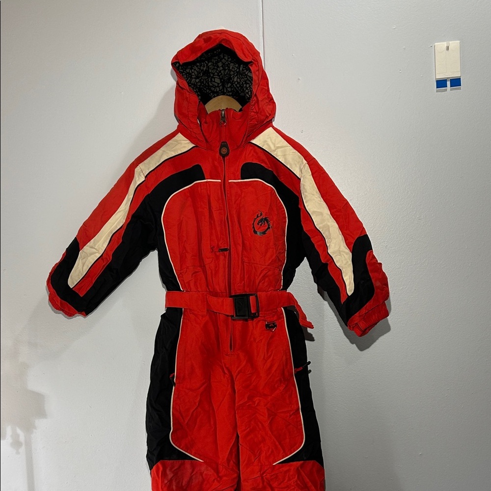Snow Dragons snowsuit stamped size M-5 K00047